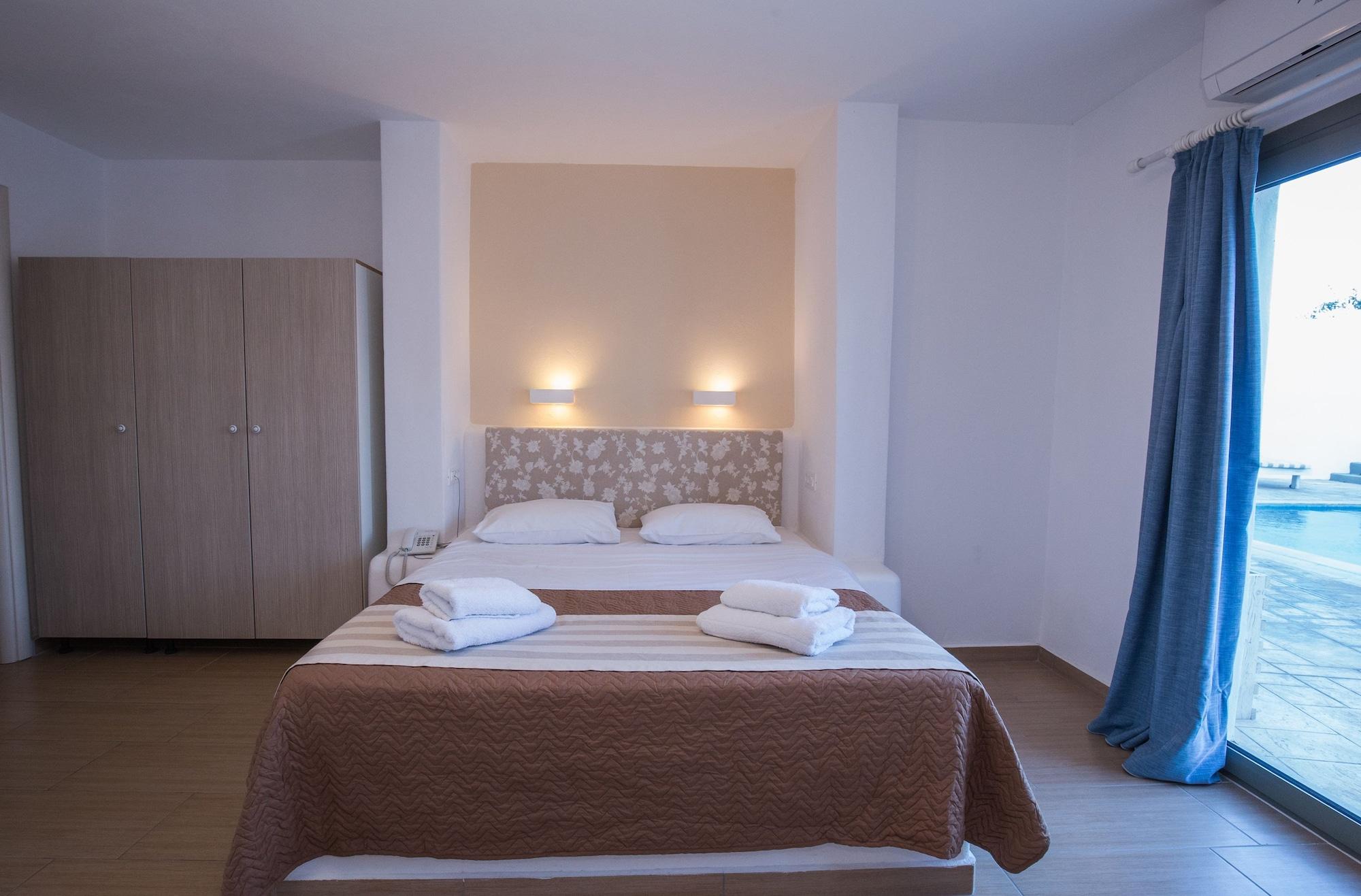 Omiros Hotel Мессария Экстерьер фото