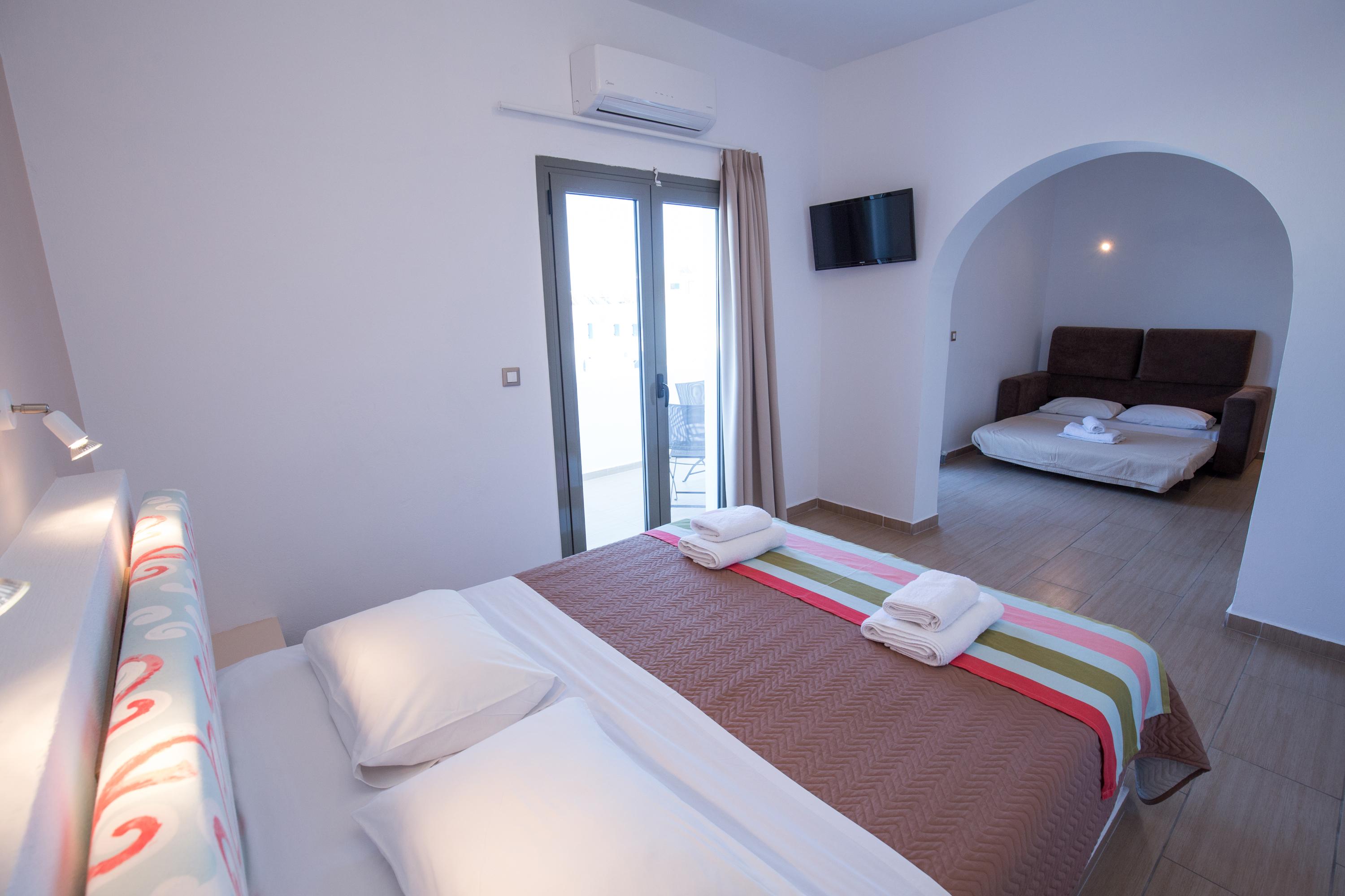 Omiros Hotel Мессария Экстерьер фото