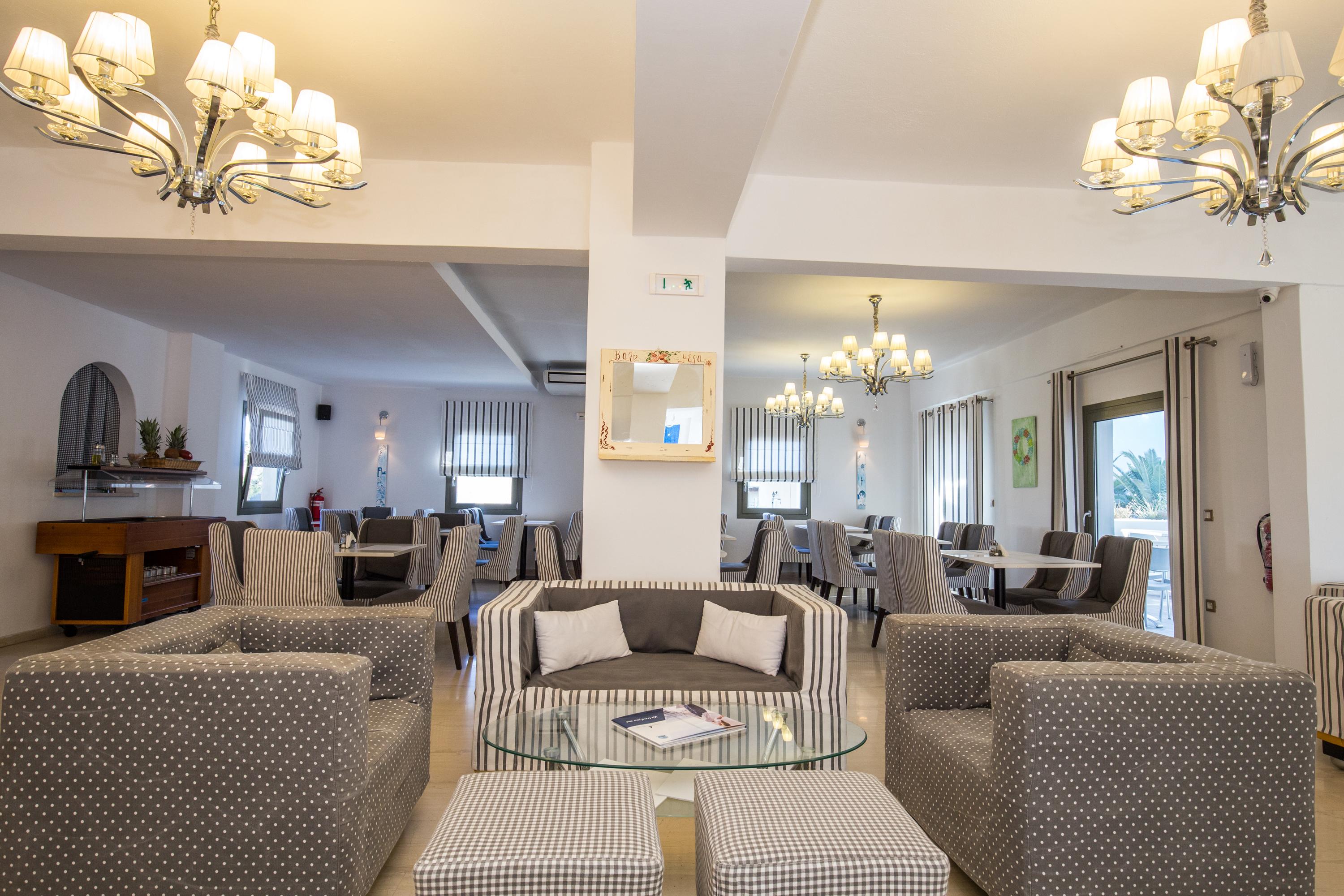 Omiros Hotel Мессария Экстерьер фото
