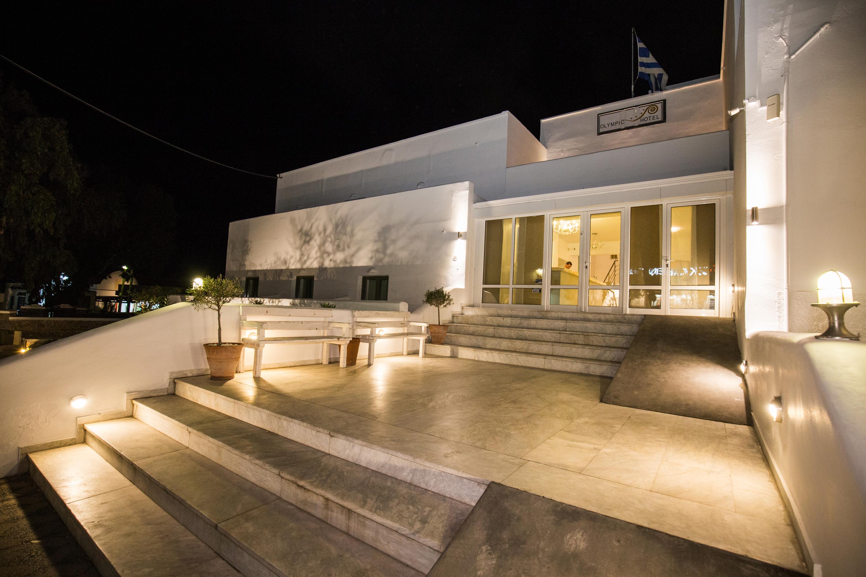 Omiros Hotel Мессария Экстерьер фото